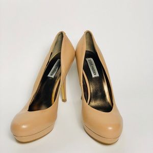 Nude Leather Steve Madden Heels